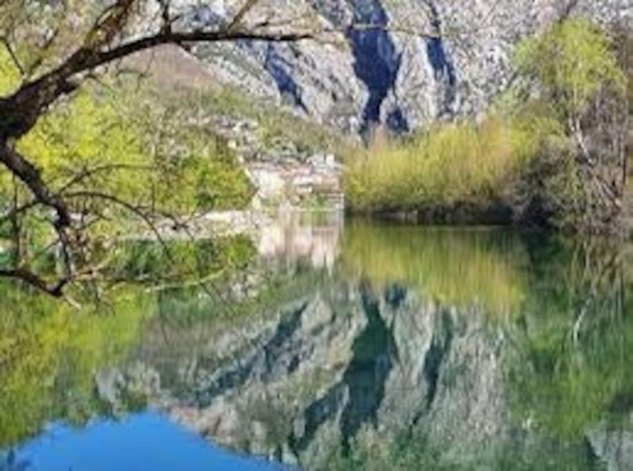 Confortable Au Pied Du Vercors Pont-en-Royans Exteriör bild